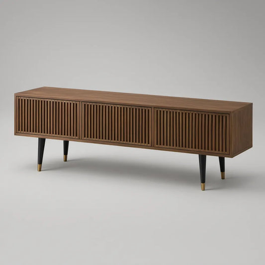 Szafka RTV 180 x 40 x 55 cm z płyty MDF, orzechowa, ryflowane fronty, czarne nogi ze złotymi końcówkami